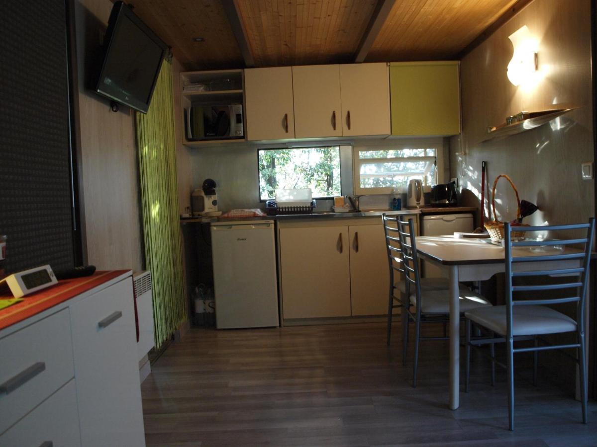 Le Petit Chalet Porticcio  Kültér fotó